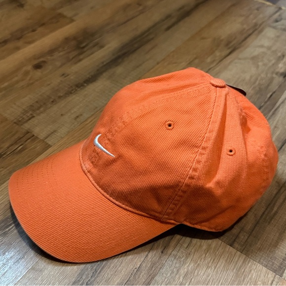 2002 Nike Solo Swoosh Ribbed Hat